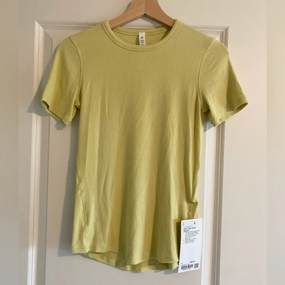 Lululemon Hold Tight Short Sleeve Shirt Size 6 Finch yellow FIYE New